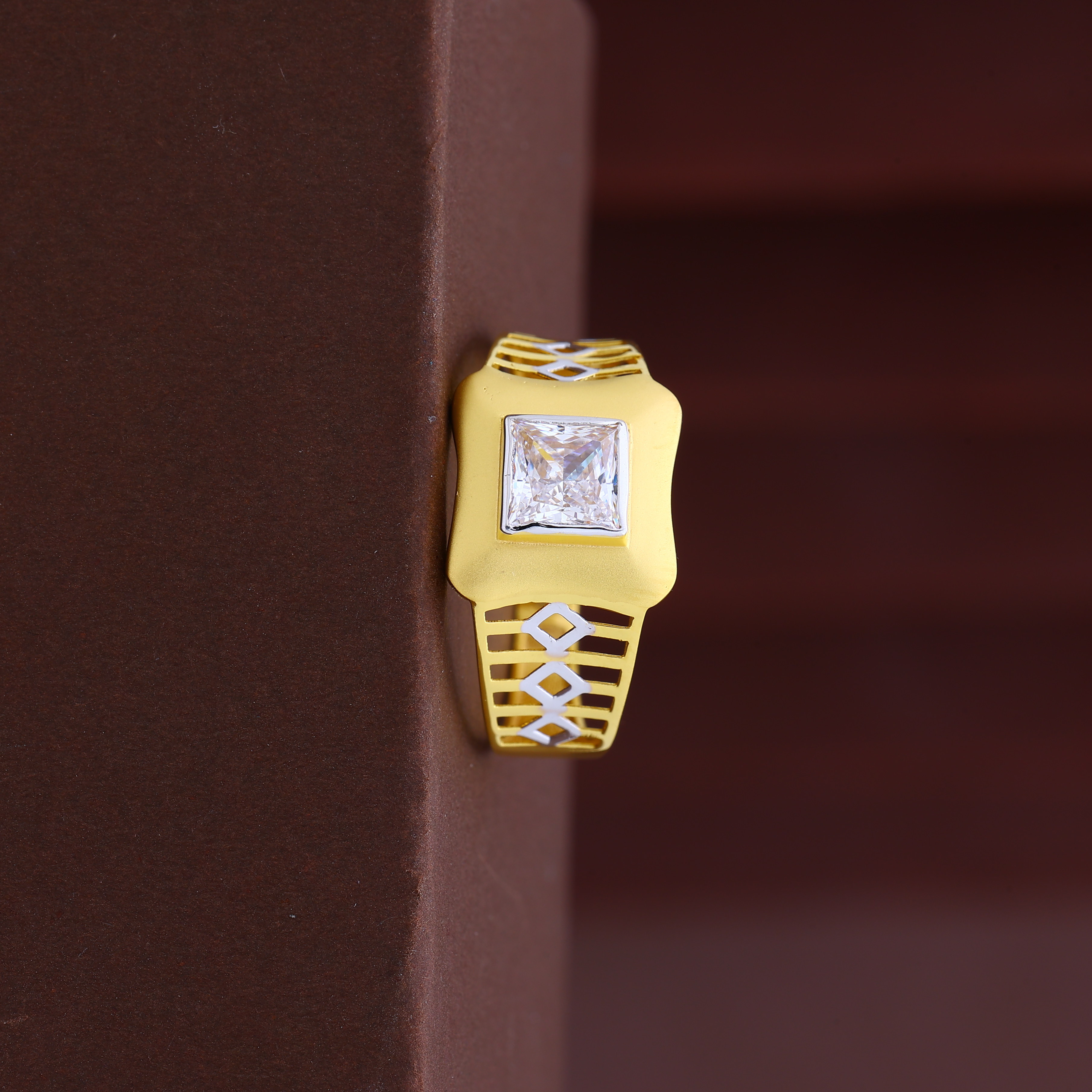 Solitaire Gents Ring (SJGR-4733P)