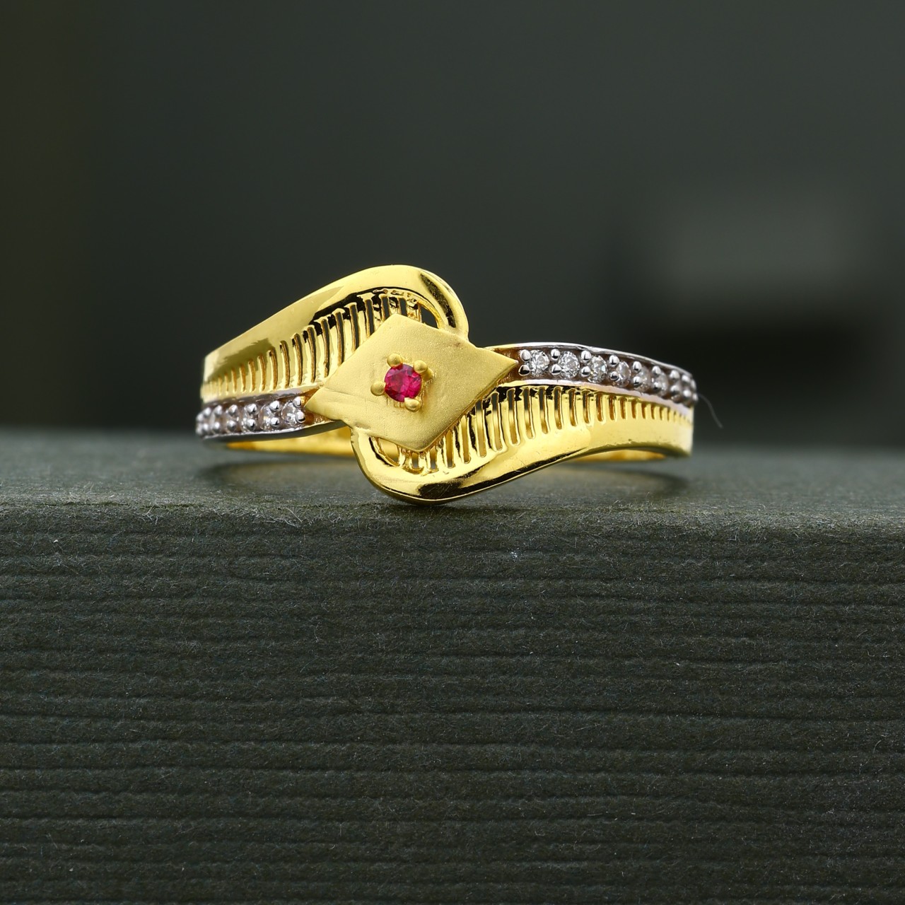 CZ Ladies Ring (LR-1596PH)