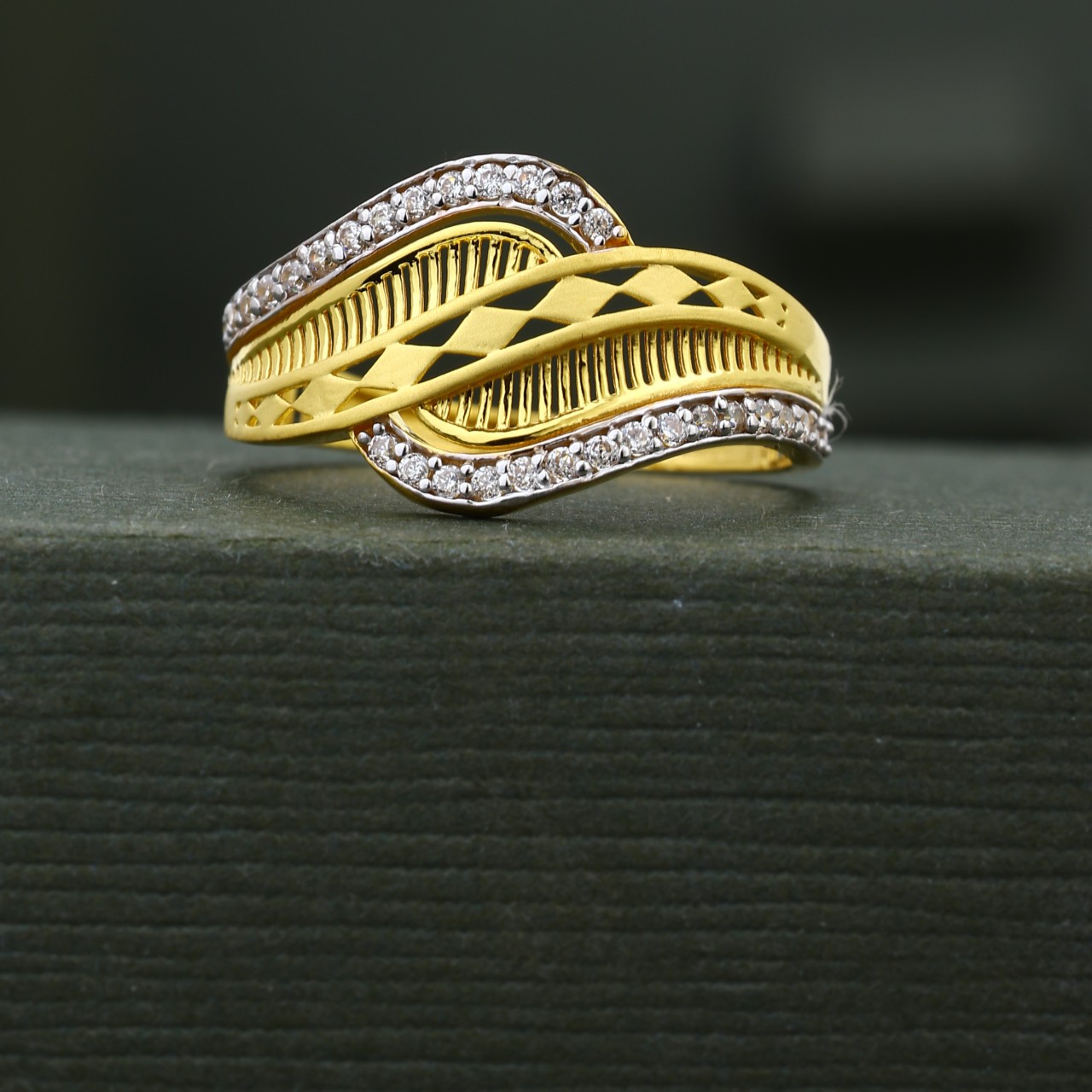 CZ Ladies Ring (LR-1638PH)