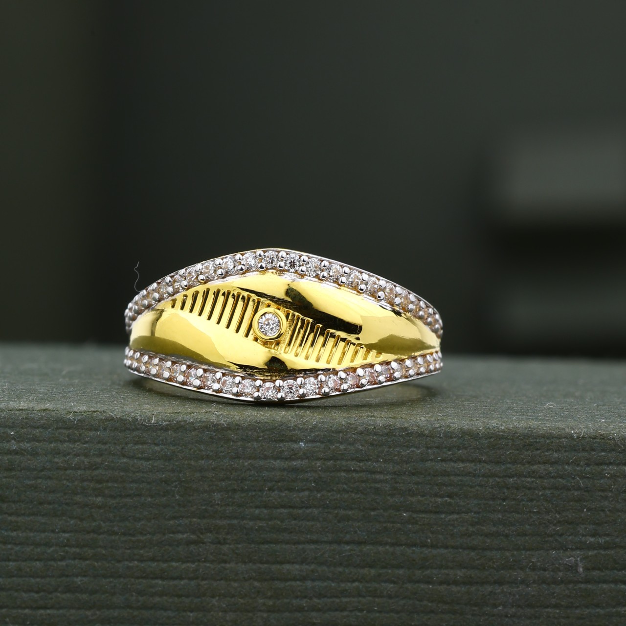 CZ Ladies Ring (LR-2003P)